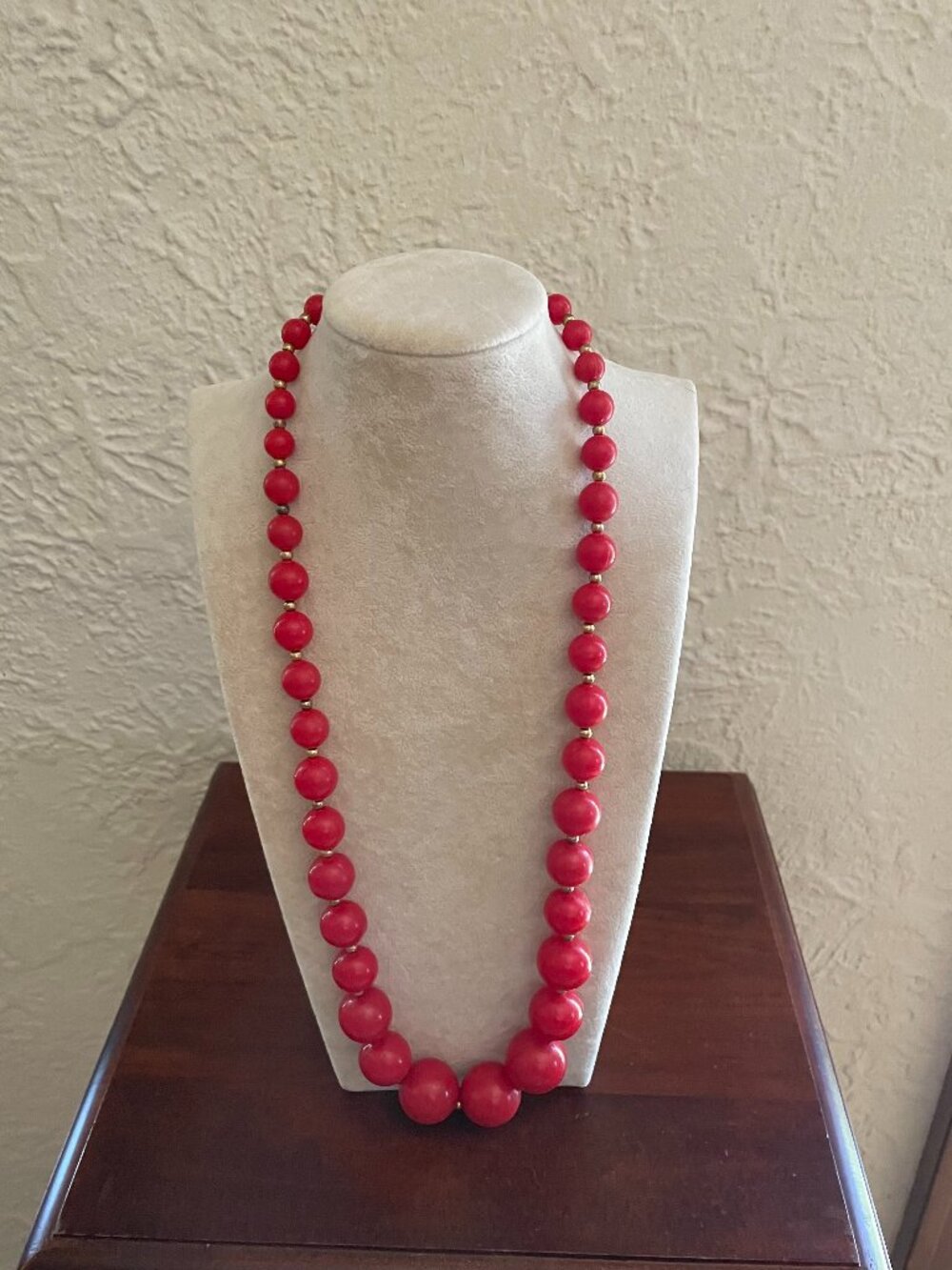 Vintage Graduated Red Beaded Statement Necklace Hook Clasp